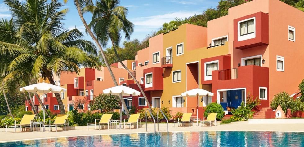 Luxurious Swimming Pool Experience By Ginger Hotel In Dona Paula, Goa