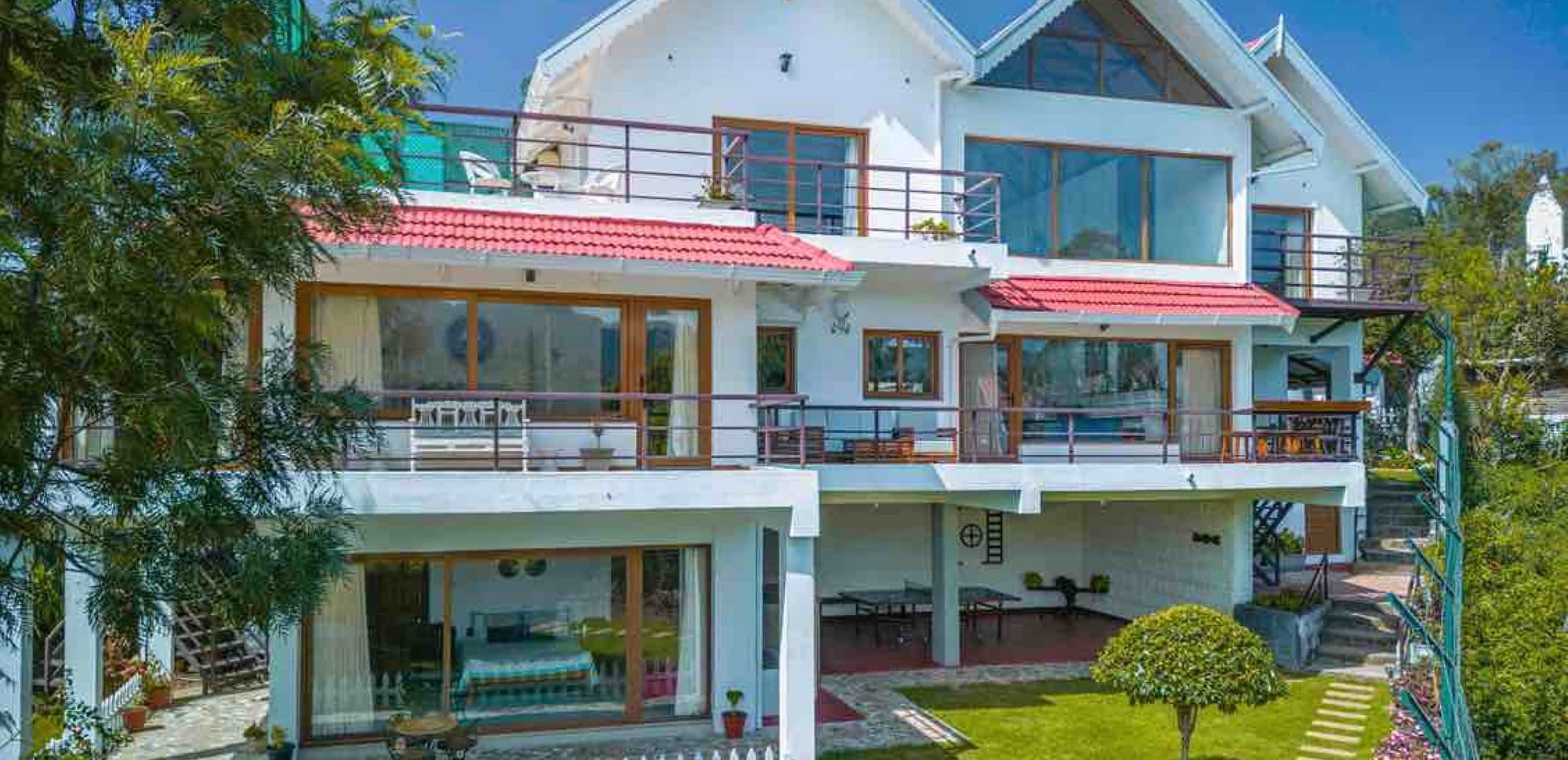 Werifesteria - Luxurious Stay By Ama Stays & Trails